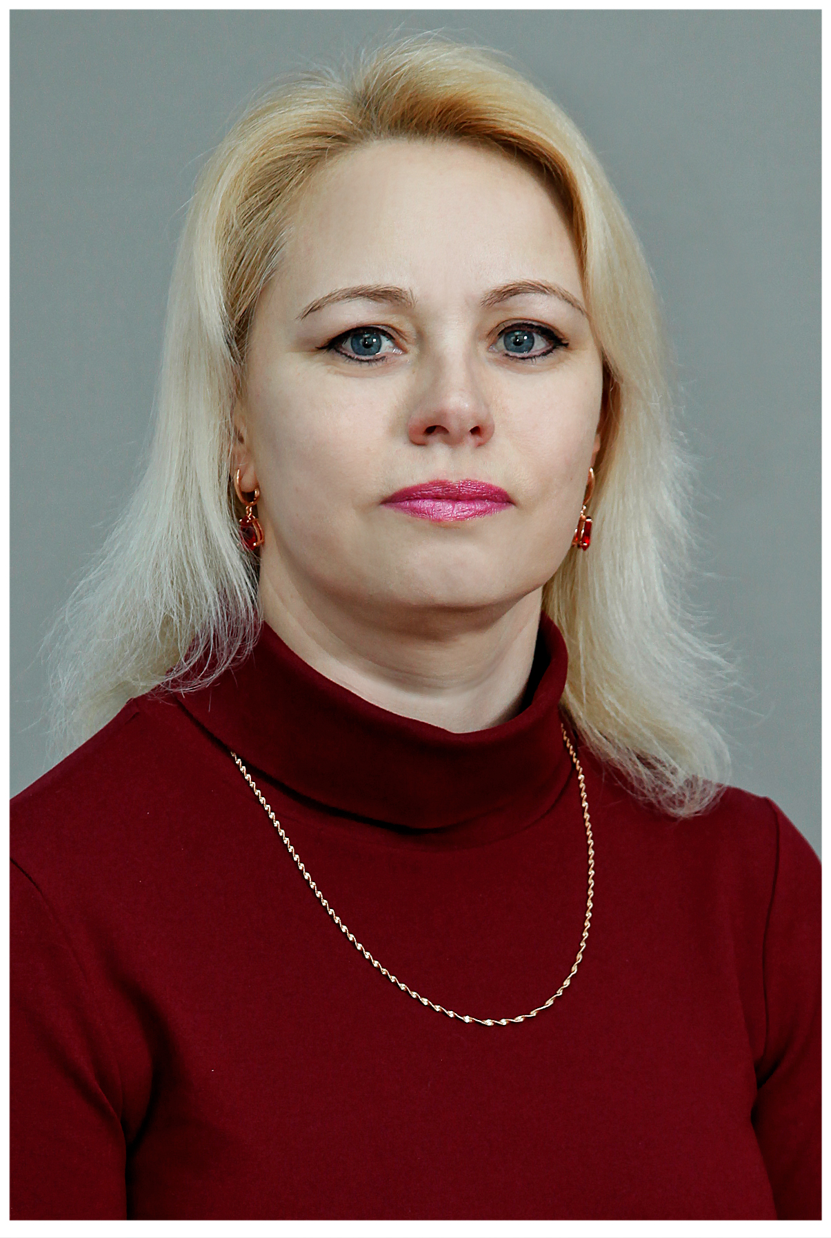 Алмадакова Ольга Валерьевна.